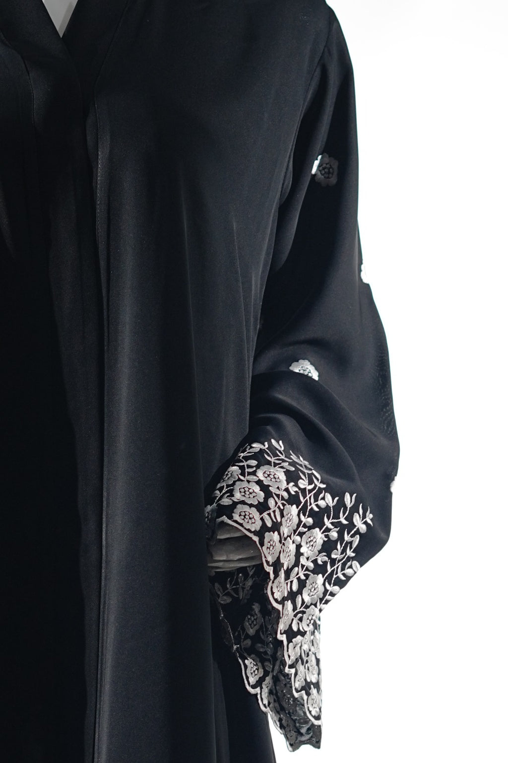 Niddah Fabric - Open Sleeves- WH EMB