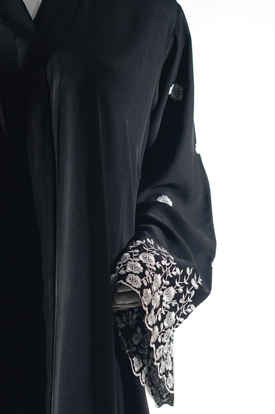 Niddah Fabric - Open Sleeves- WH EMB