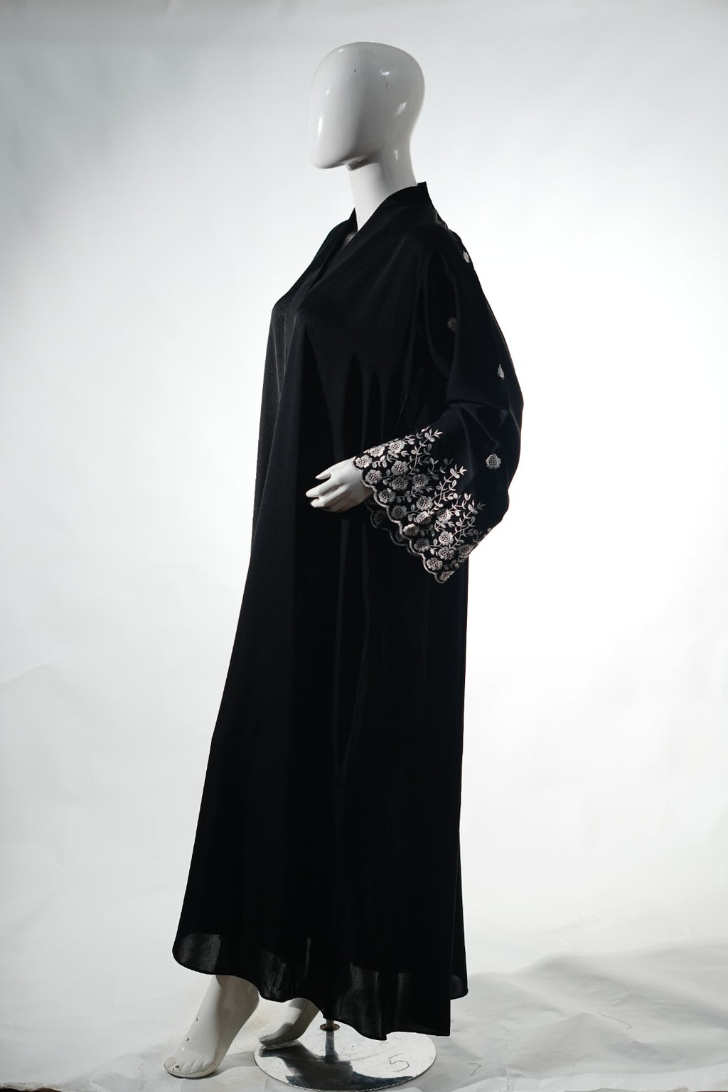 Niddah Fabric - Open Sleeves- WH EMB