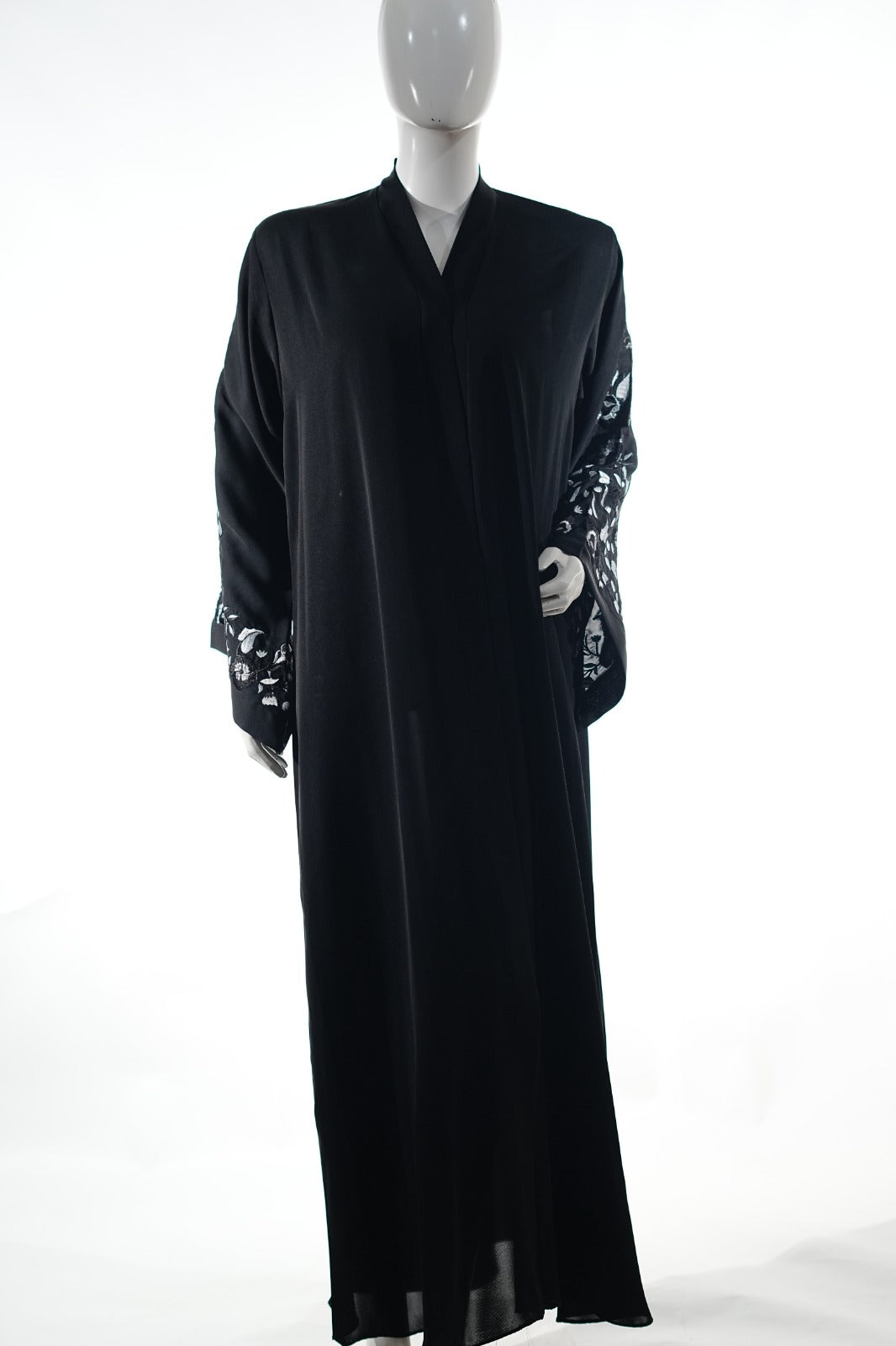Niddah Fabric - WH Leaf - EBM Black